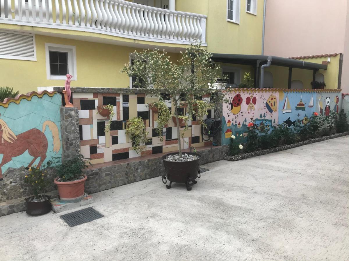Lipovac Resort Ficus Bilice Zewnętrze zdjęcie