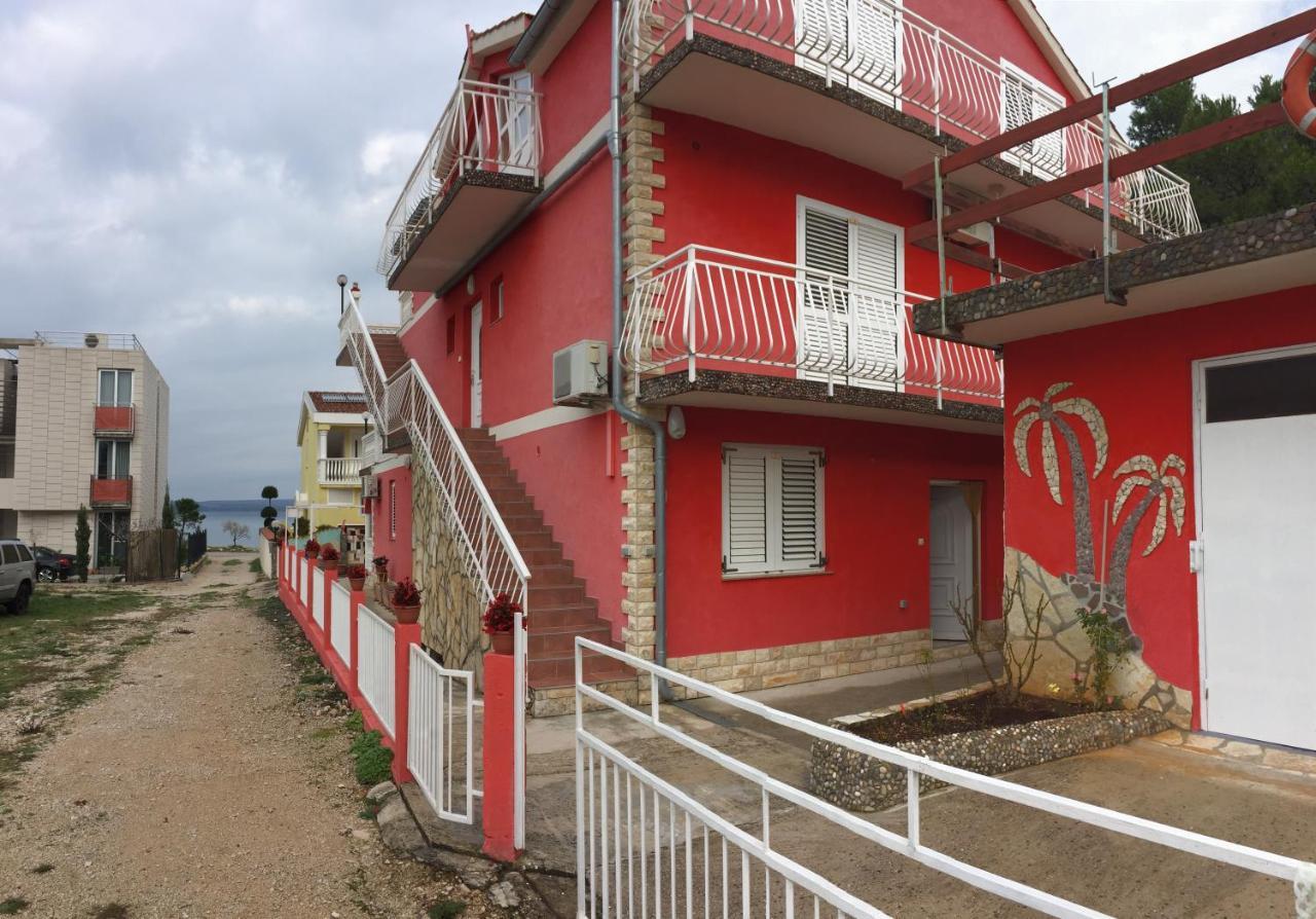 Lipovac Resort Ficus Bilice Zewnętrze zdjęcie