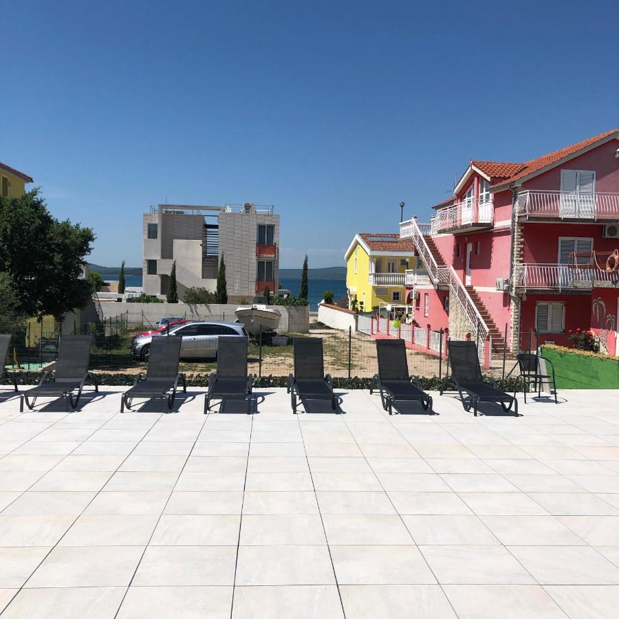 Lipovac Resort Ficus Bilice Zewnętrze zdjęcie